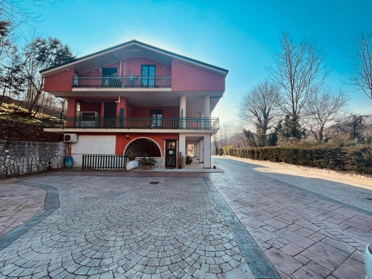 Pietrabianca Country House Manocalzati ภายนอก รูปภาพ