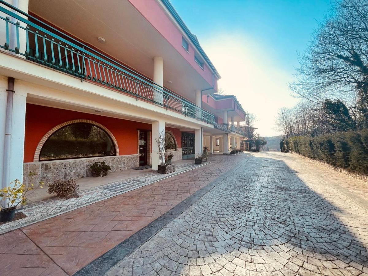 Pietrabianca Country House Manocalzati ภายนอก รูปภาพ