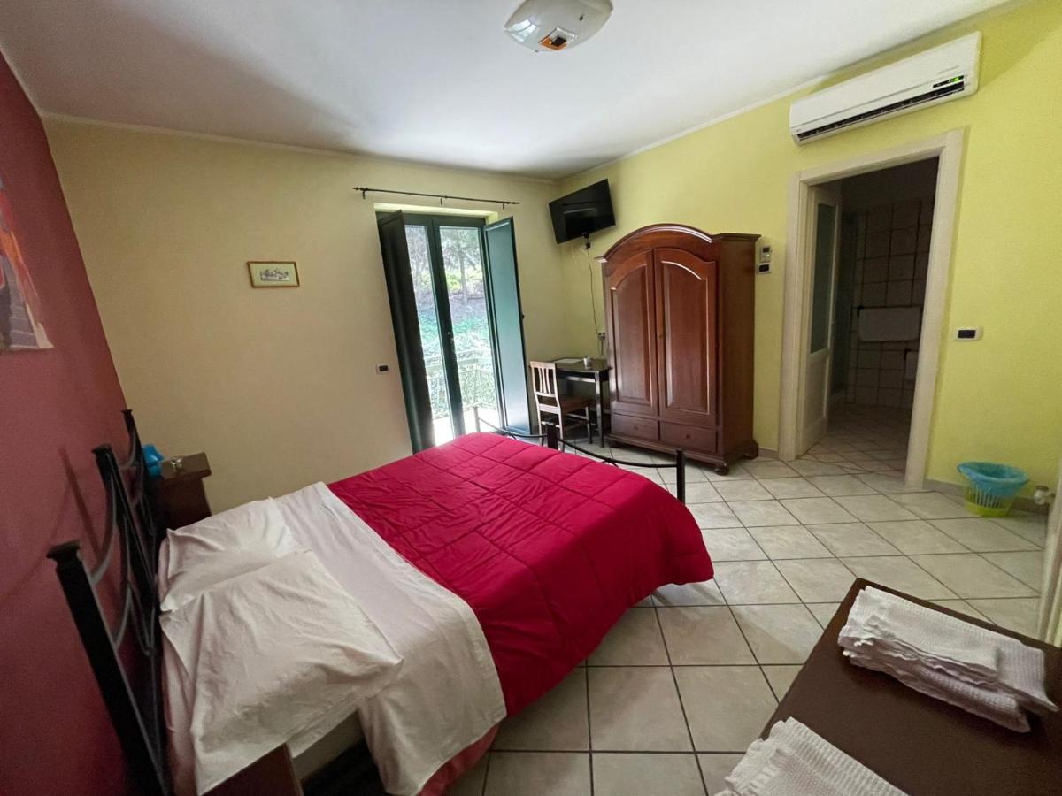 Pietrabianca Country House Manocalzati ภายนอก รูปภาพ