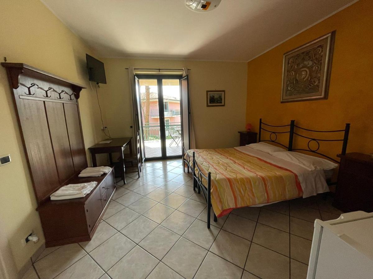 Pietrabianca Country House Manocalzati ภายนอก รูปภาพ